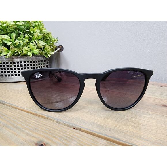 Ray-Ban Erika Color Mix ORB 4171 Sunglasses Black Grey Gradient Polarized NEW - Picture 1 of 5